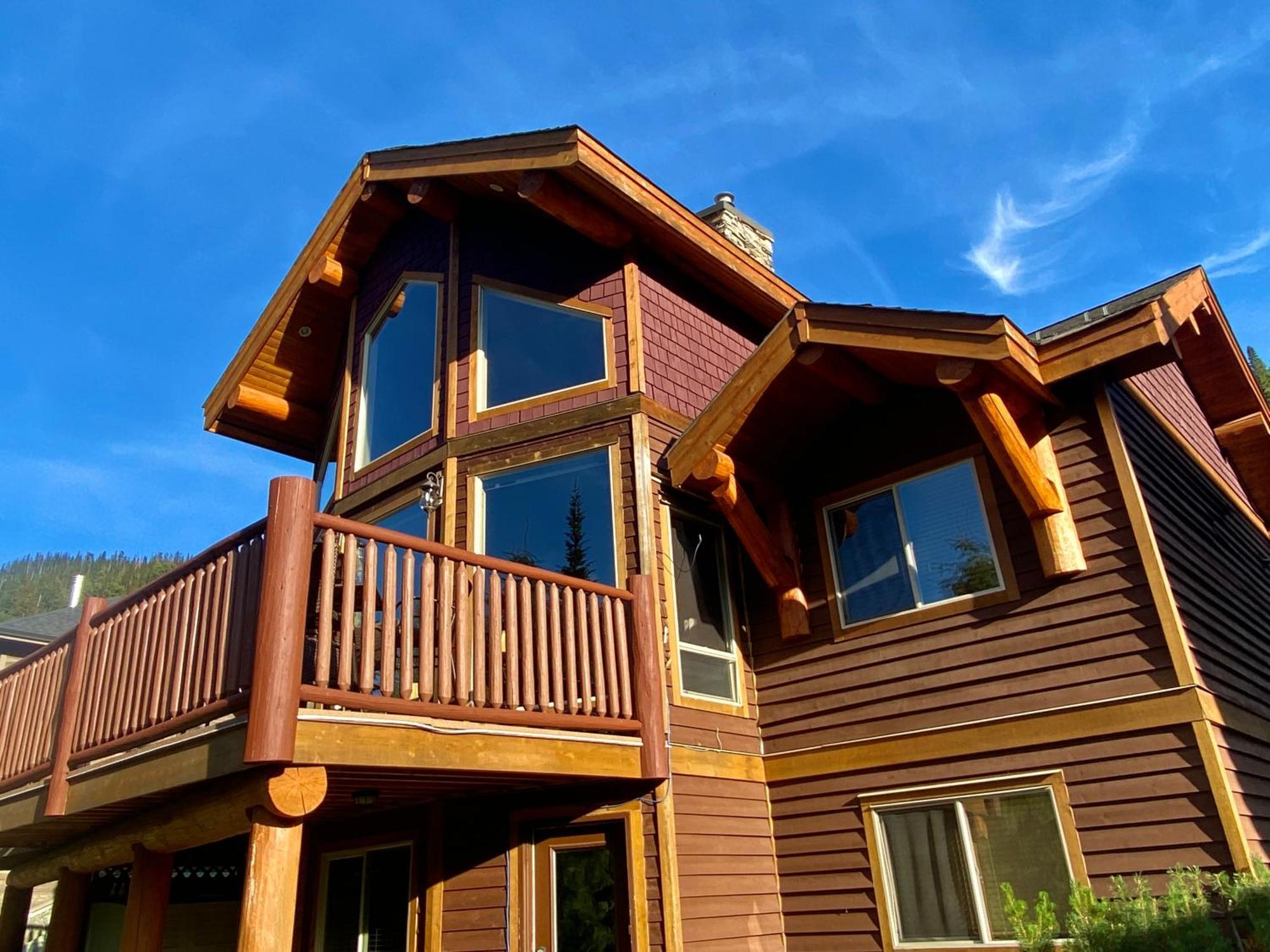 Morrisey Chalet At Sun Peaks Exteriör bild