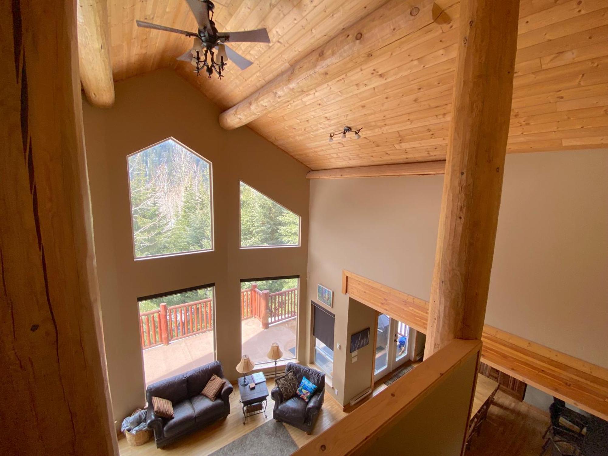 Morrisey Chalet At Sun Peaks Exteriör bild